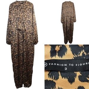 Fashion to Figure Leopard Print Jumpsuit Romper Size 2 Womens Stylish Back Brown